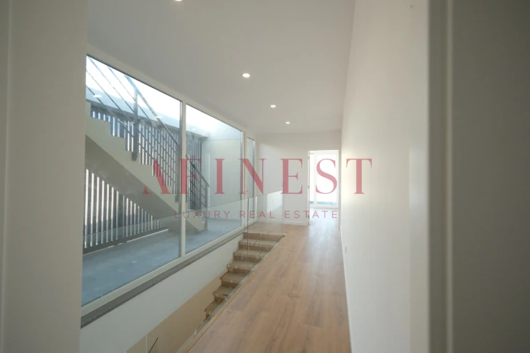 Moradia T4 para Venda em Ericeira Foto 29