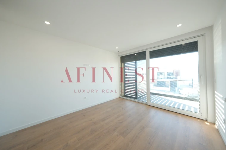 Moradia T4 para Venda em Ericeira Foto 31