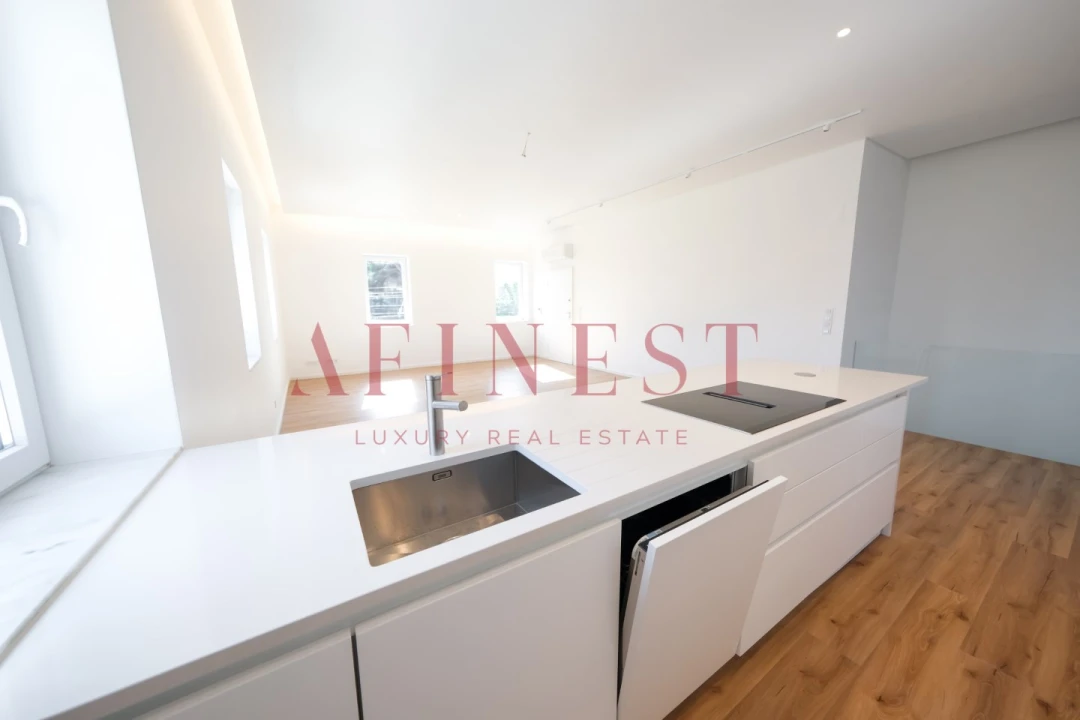 Apartamento T3 para Arrendamento em Carcavelos e Parede Foto 12