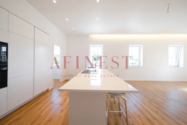 Apartamento T3 para Arrendamento em Carcavelos e Parede Foto 10