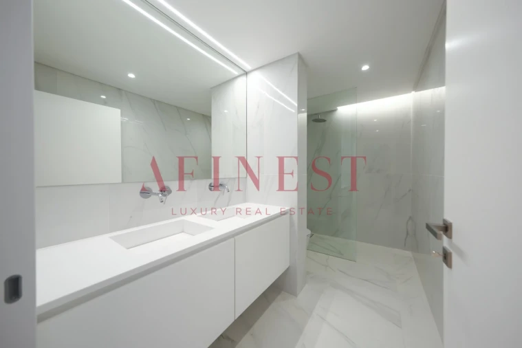 Apartamento T3 para Arrendamento em Carcavelos e Parede Foto 18