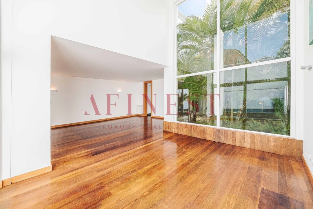 Moradia T4 para Arrendamento em Carcavelos e Parede Foto 11