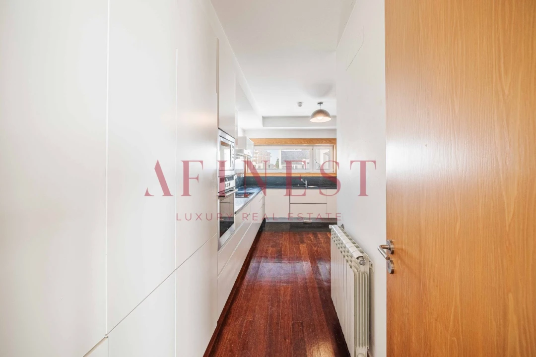 Moradia T4 para Arrendamento em Carcavelos e Parede Foto 42