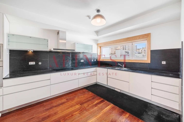 Moradia T4 para Arrendamento em Carcavelos e Parede Foto 36