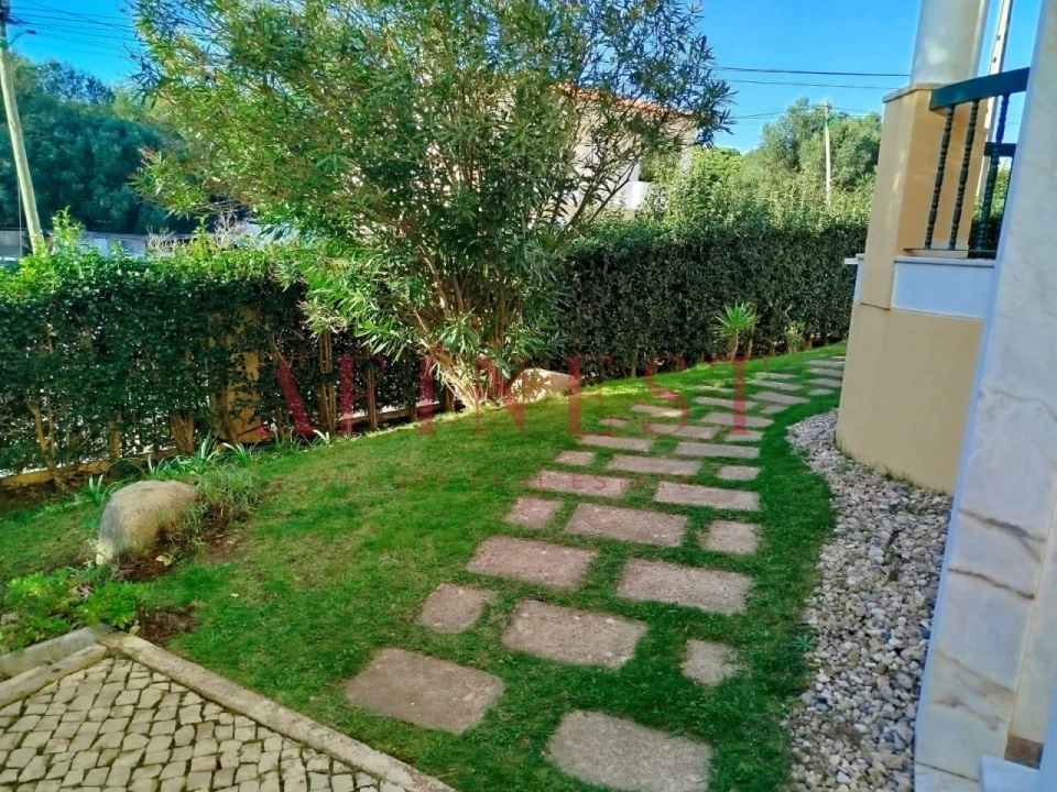 Apartamento T2 para Arrendamento em Alcabideche Foto 29