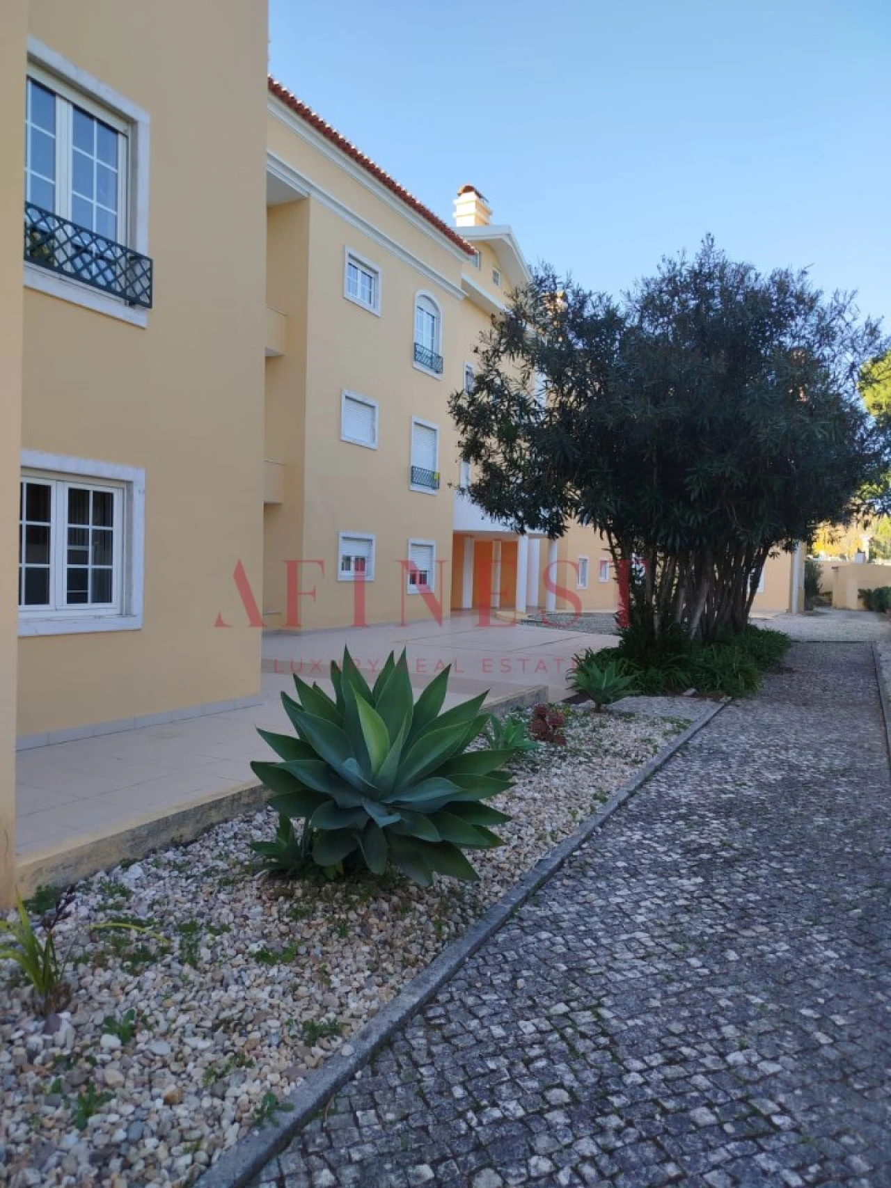 Apartamento T2 para Arrendamento em Alcabideche Foto 31