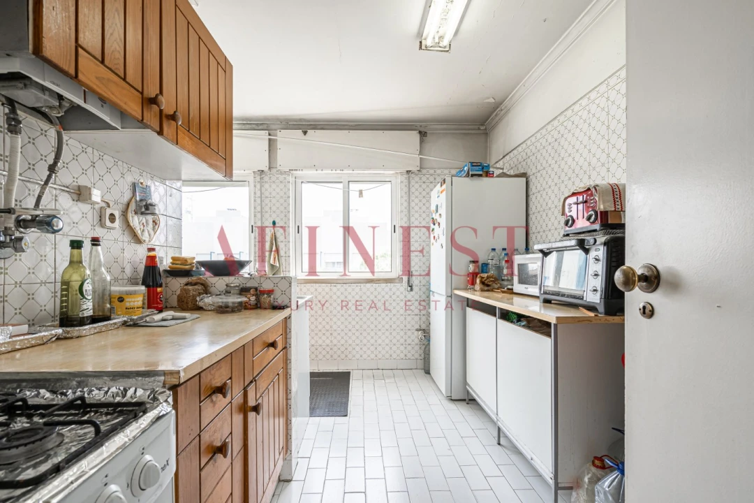 Apartamento T3 para Venda em Carcavelos e Parede Foto 6