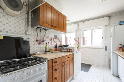 Apartamento T3 para Venda em Carcavelos e Parede