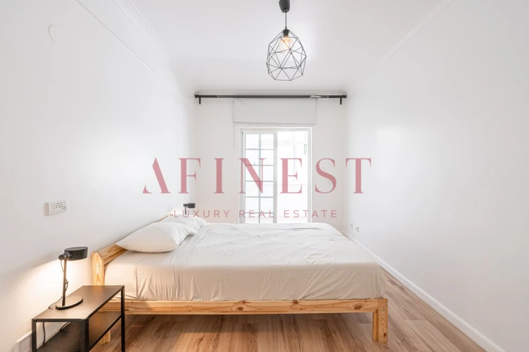 Apartamento T2 para Arrendamento em Santa Maria e São Miguel, São Martinho, São Pedro Penaferrim Foto 30