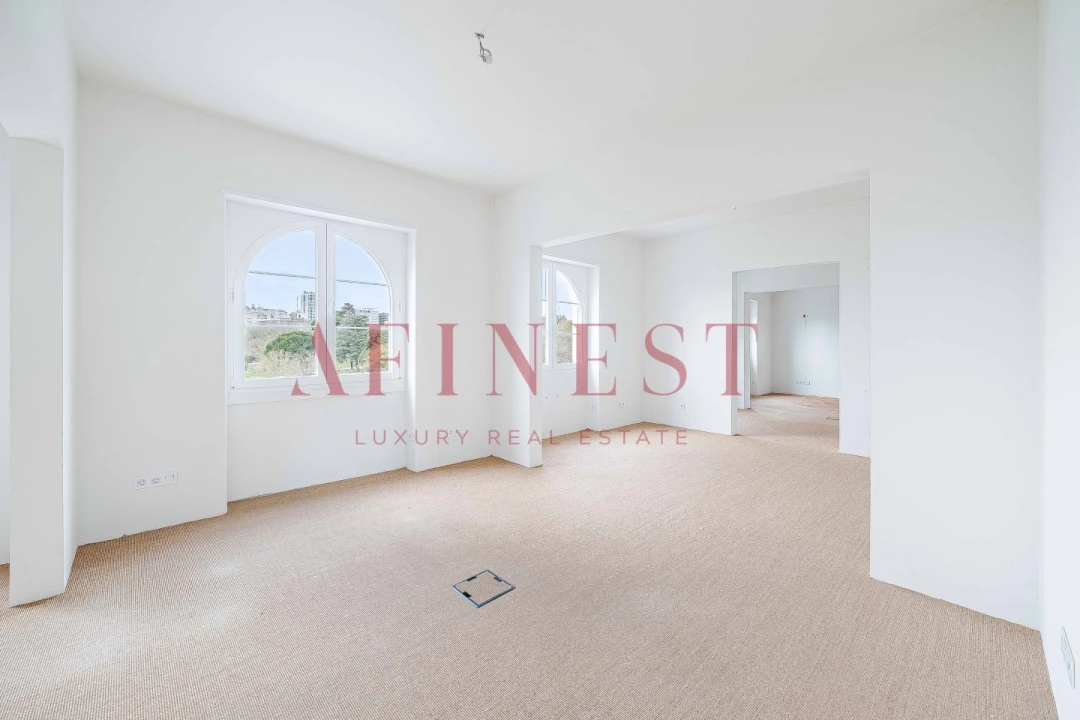 Escritório para Arrendamento em Avenidas Novas Foto 2