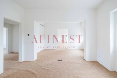 Escritório para Arrendamento em Avenidas Novas