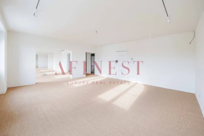 Escritório para Arrendamento em Avenidas Novas