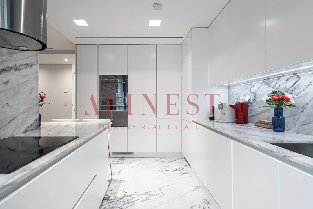 Apartamento T1 para Arrendamento em Avenidas Novas Foto 2