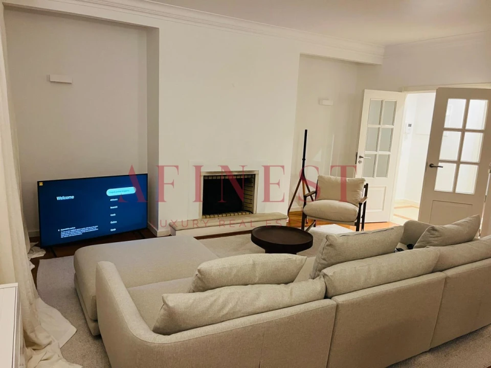 Apartamento T3 para Arrendamento em Santa Maria e São Miguel, São Martinho, São Pedro Penaferrim Foto 4