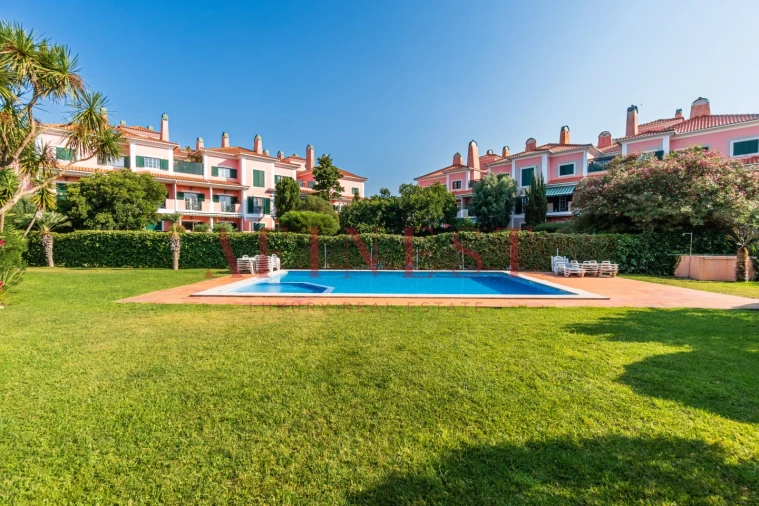 Apartamento T3 para Arrendamento em Santa Maria e São Miguel, São Martinho, São Pedro Penaferrim Foto 13