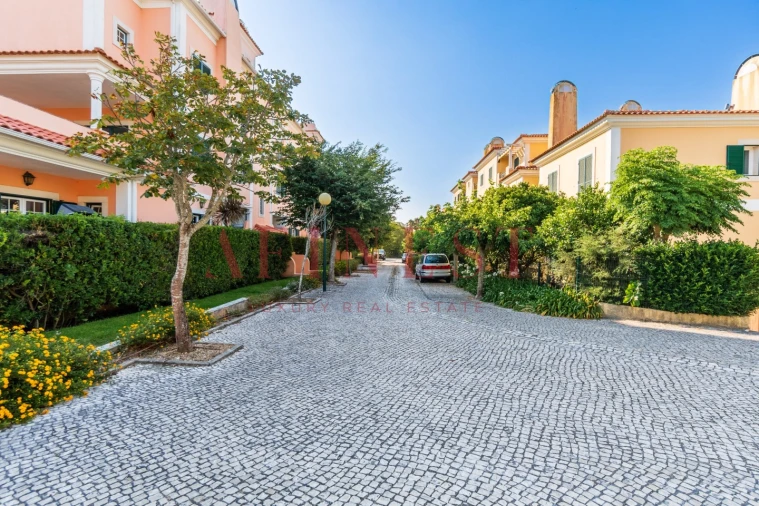 Apartamento T3 para Arrendamento em Santa Maria e São Miguel, São Martinho, São Pedro Penaferrim Foto 51
