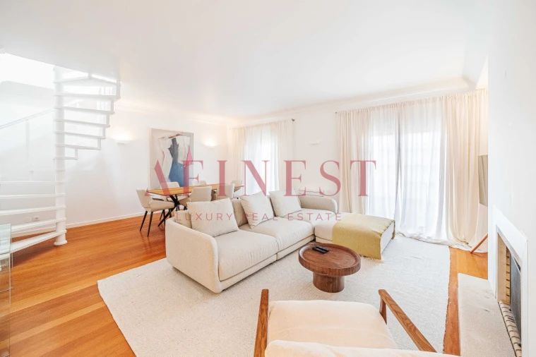 Apartamento T3 para Arrendamento em Santa Maria e São Miguel, São Martinho, São Pedro Penaferrim Foto 3