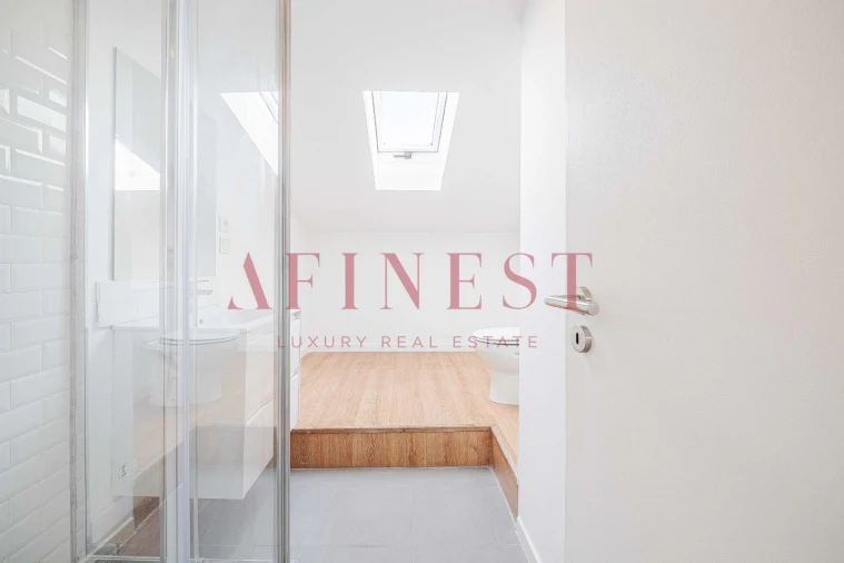 Apartamento T3 para Arrendamento em Santa Maria e São Miguel, São Martinho, São Pedro Penaferrim Foto 29