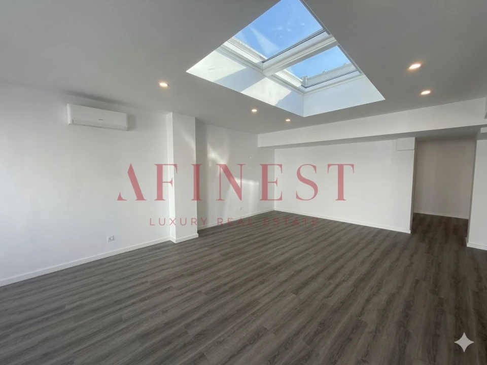 Loja para Venda em Alcabideche Foto 8