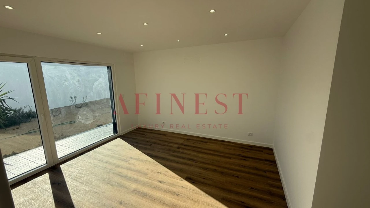 Moradia T3 para Venda em Charneca de Caparica e Sobreda Foto 24