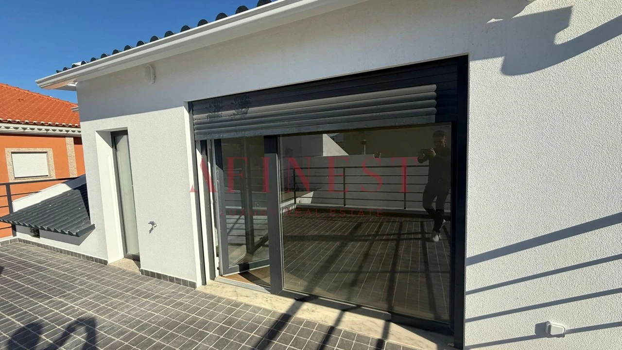 Moradia T3 para Venda em Charneca de Caparica e Sobreda Foto 31