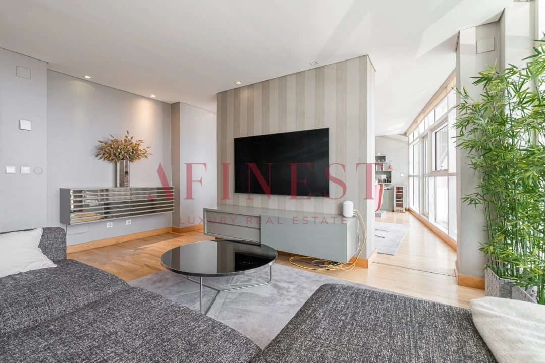 Apartamento T3 para Arrendamento em Parque das Nações Foto 13