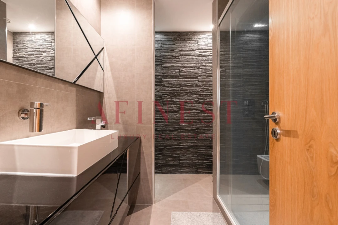 Apartamento T3 para Arrendamento em Parque das Nações Foto 40