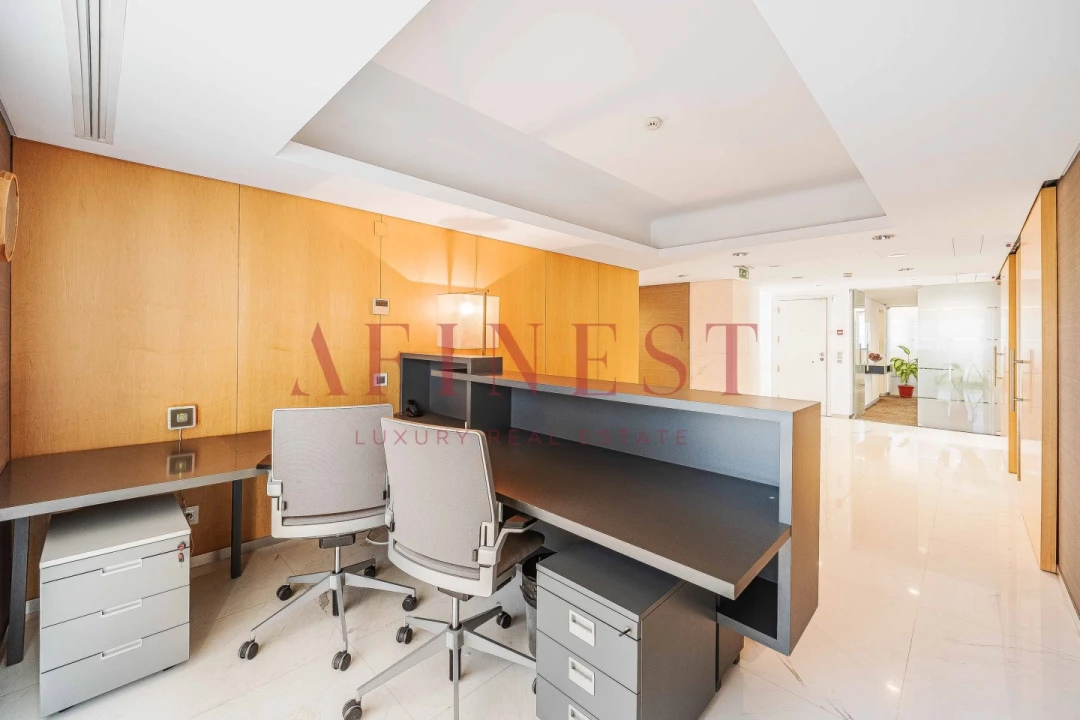 Apartamento T6 para Venda em Avenidas Novas Foto 10