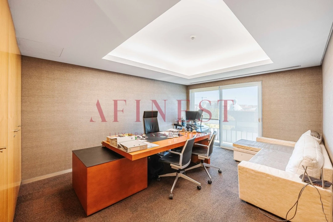 Apartamento T6 para Venda em Avenidas Novas Foto 41