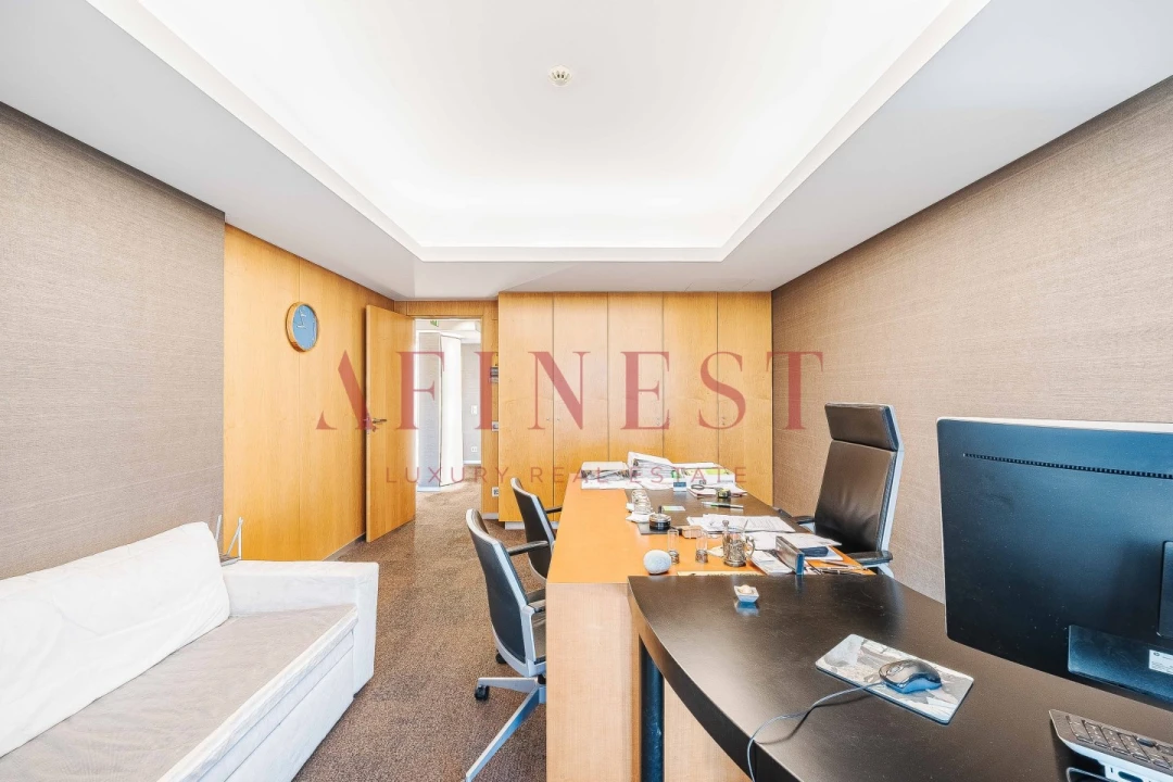 Apartamento T6 para Venda em Avenidas Novas Foto 42