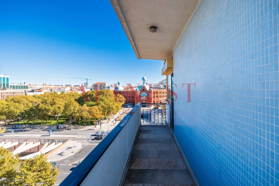 Apartamento T6 para Venda em Avenidas Novas Foto 48