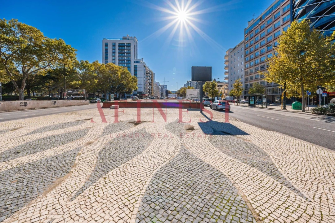 Apartamento T6 para Venda em Avenidas Novas Foto 51