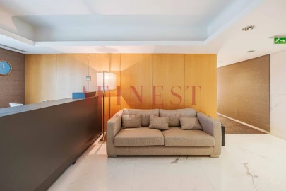 Apartamento T6 para Venda em Avenidas Novas