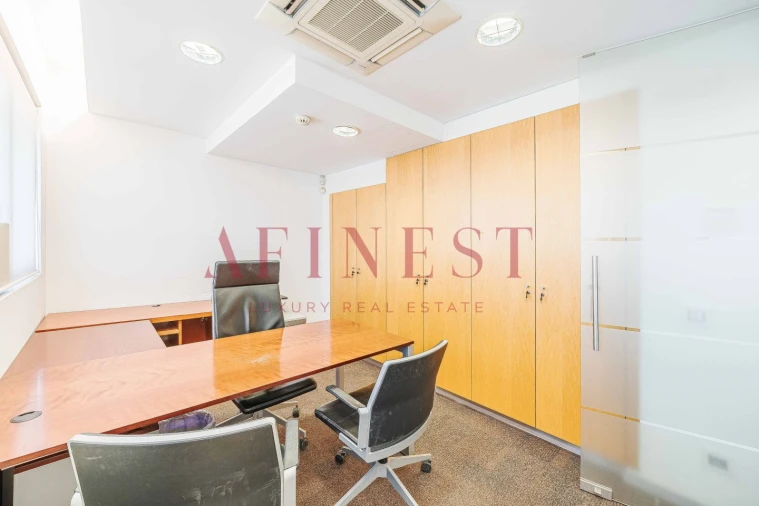Apartamento T6 para Venda em Avenidas Novas Foto 24