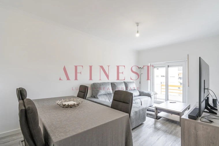 Apartamento T2 para Venda em Amora Foto 10