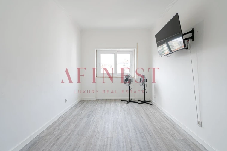 Apartamento T2 para Venda em Amora Foto 19