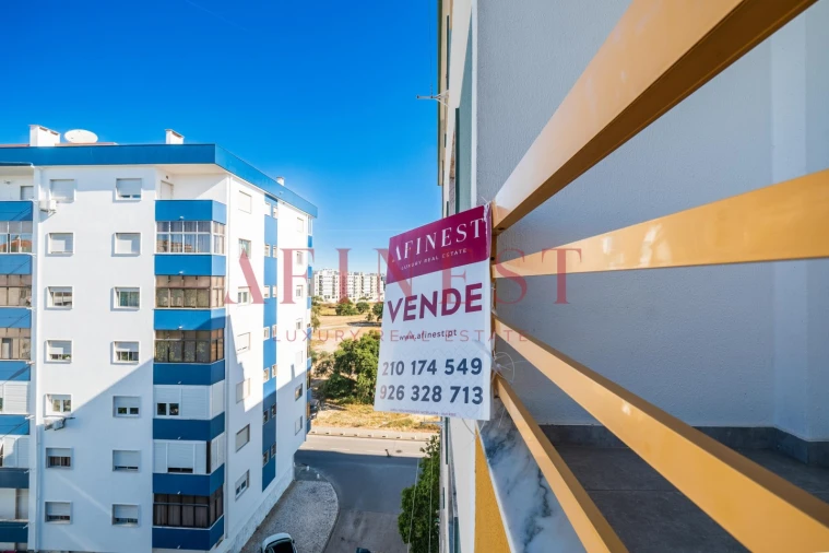Apartamento T2 para Venda em Amora Foto 30