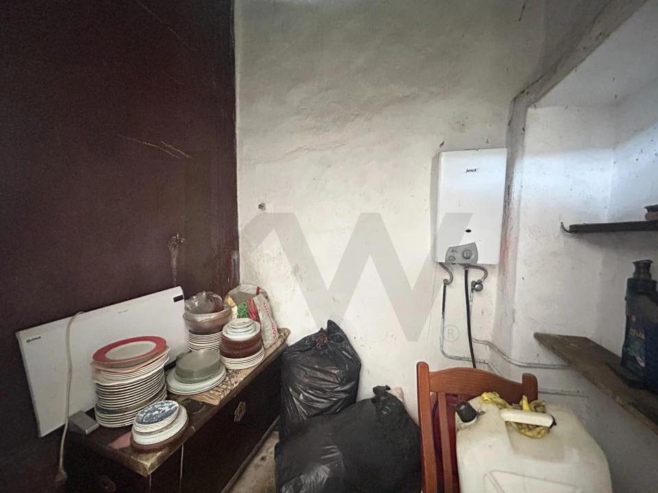 Moradia T2 para Venda em Alcoentre Foto 11