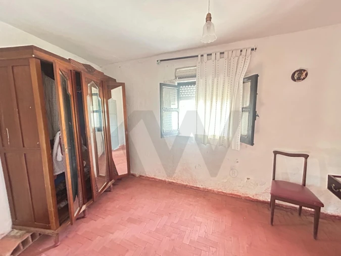 Moradia T2 para Venda em Alcoentre Foto 22