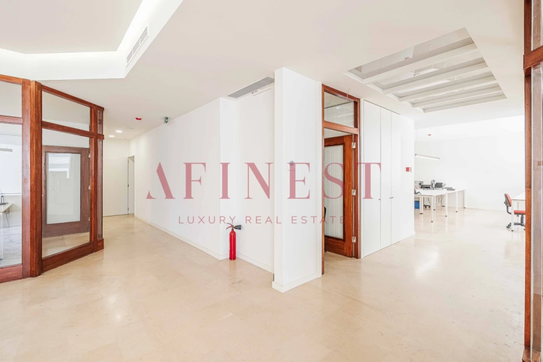 Escritório para Arrendamento em Areeiro Foto 8