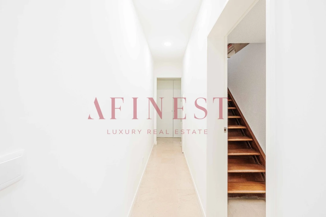 Escritório para Arrendamento em Areeiro Foto 18