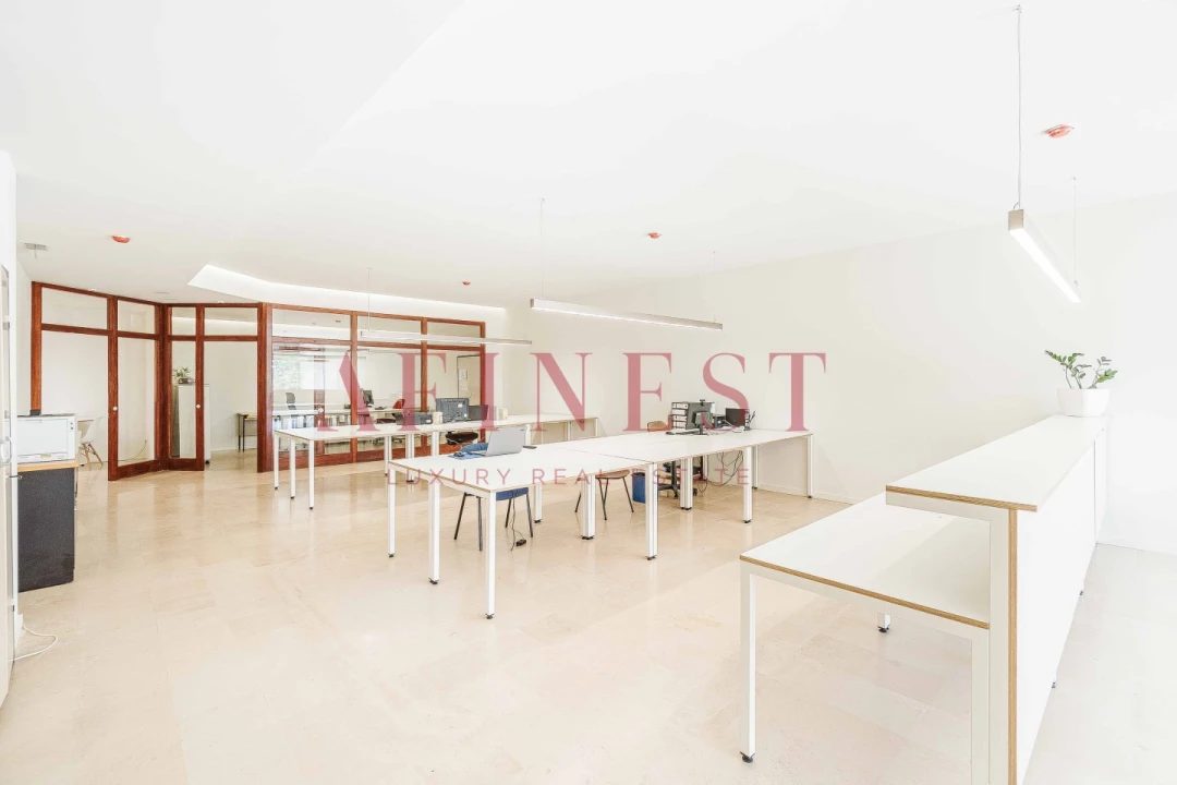 Escritório para Arrendamento em Areeiro Foto 2