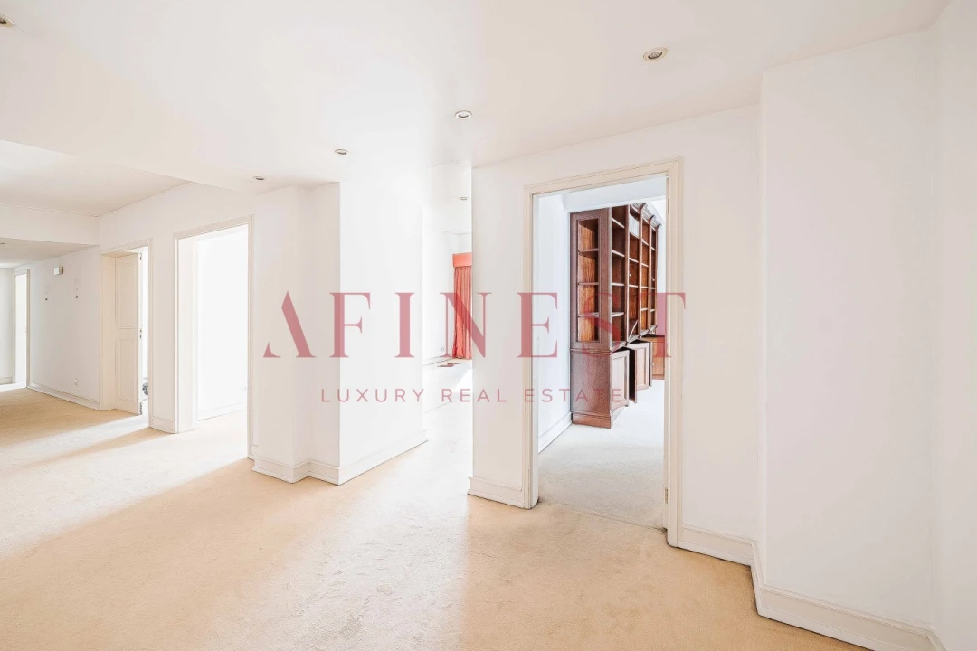 Escritório para Arrendamento em Avenidas Novas Foto 7