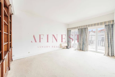 Escritório para Arrendamento em Avenidas Novas