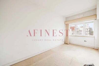 Escritório para Arrendamento em Avenidas Novas