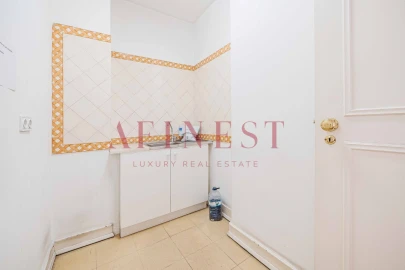 Escritório para Arrendamento em Avenidas Novas