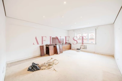 Escritório para Arrendamento em Avenidas Novas