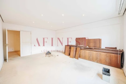 Escritório para Arrendamento em Avenidas Novas