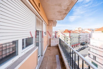 Escritório para Arrendamento em Avenidas Novas