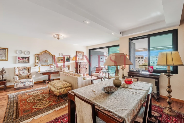 Apartamento T3 para Venda em Cascais e Estoril Foto 8